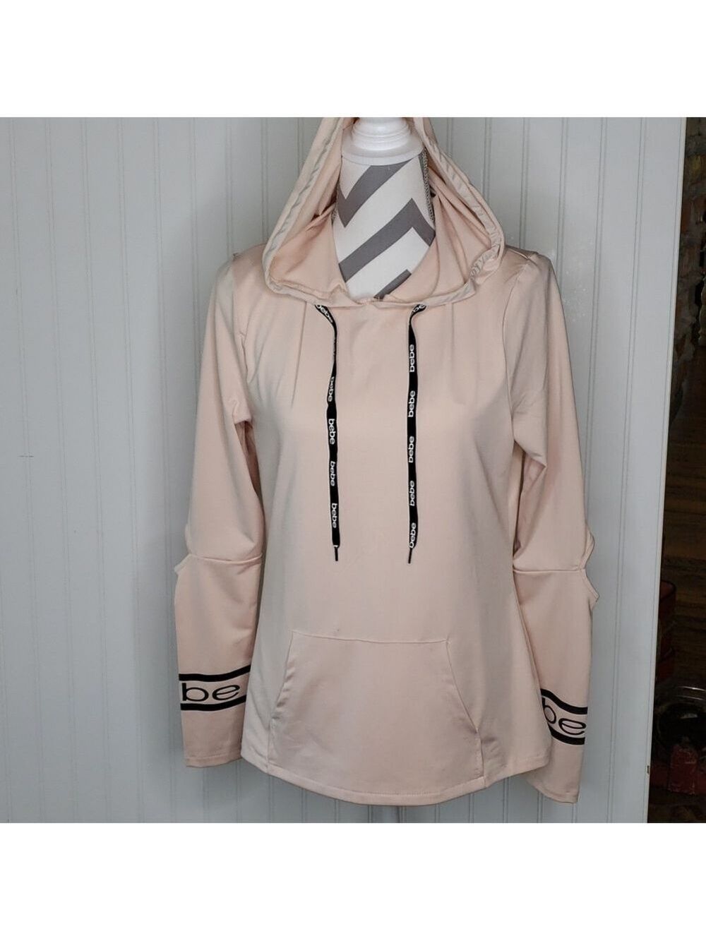 - Bebe Sport Pale Pink Hoodie Size Medium